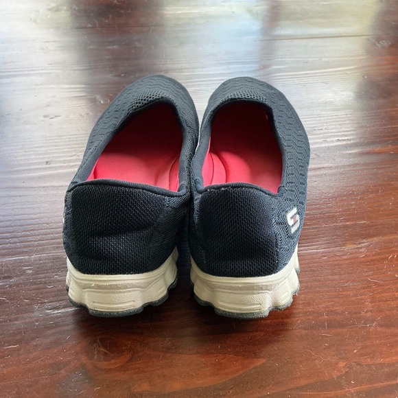 Skechers Slip-On Shoes Women's 8.5 Black Knitted Memory Foam Rubber Sole 21934M - Picture 5 of 10